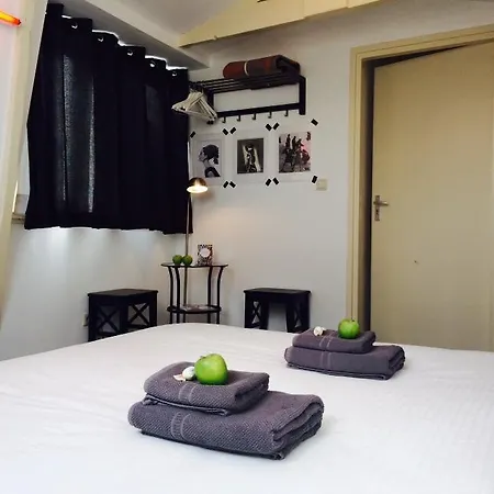 Bed & Breakfast Manikomio *