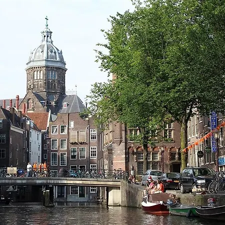 Manikomio Bed & Breakfast Amsterdam