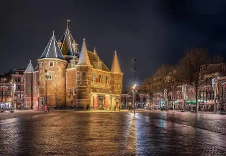 Manikomio Amsterdam